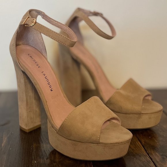 Chinese Laundry Tan Suede Super High Platform Heels Size 9 - Picture 1 of 7